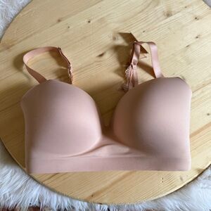 Seamless Nude Pink Strapless Convertible Bra